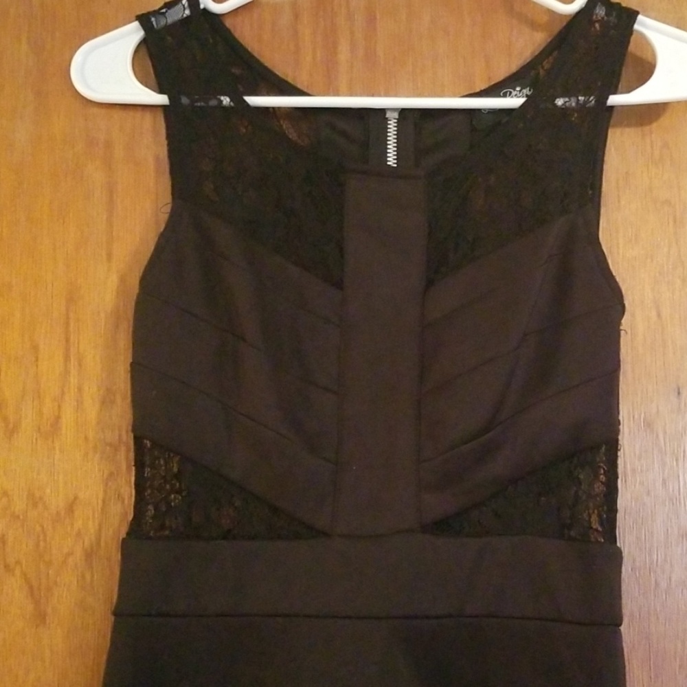 Black Mini! - Picture 2 of 2